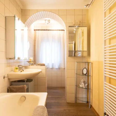 Weingut Sonnenberg *