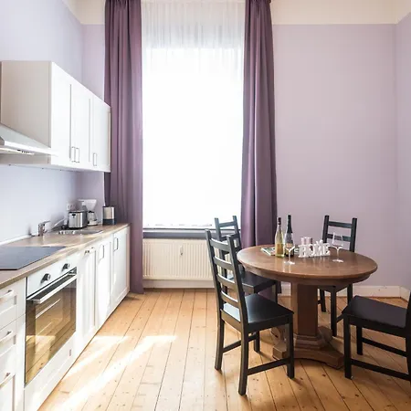 Weingut Sonnenberg * Bad Neuenahr-Ahrweiler