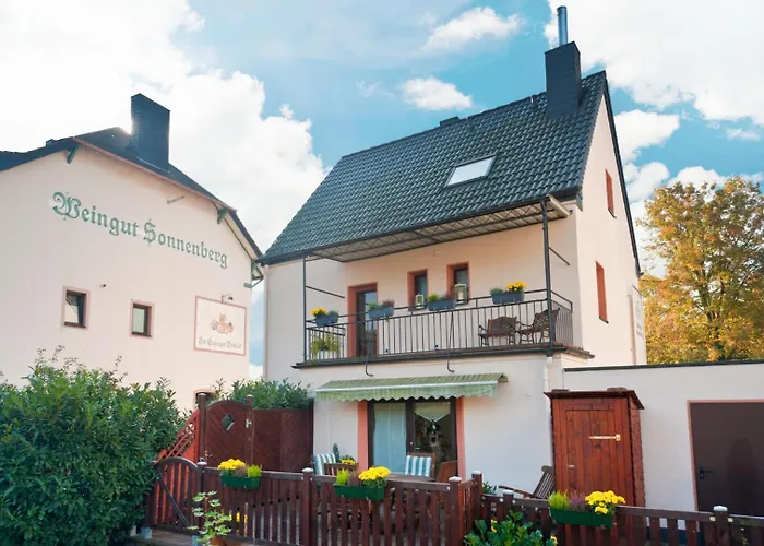 Weingut Sonnenberg * Bad Neuenahr-Ahrweiler