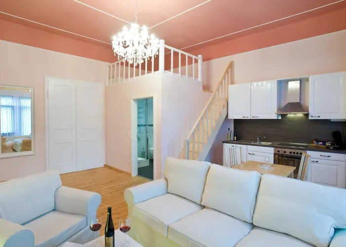 Weingut Sonnenberg * Bad Neuenahr-Ahrweiler