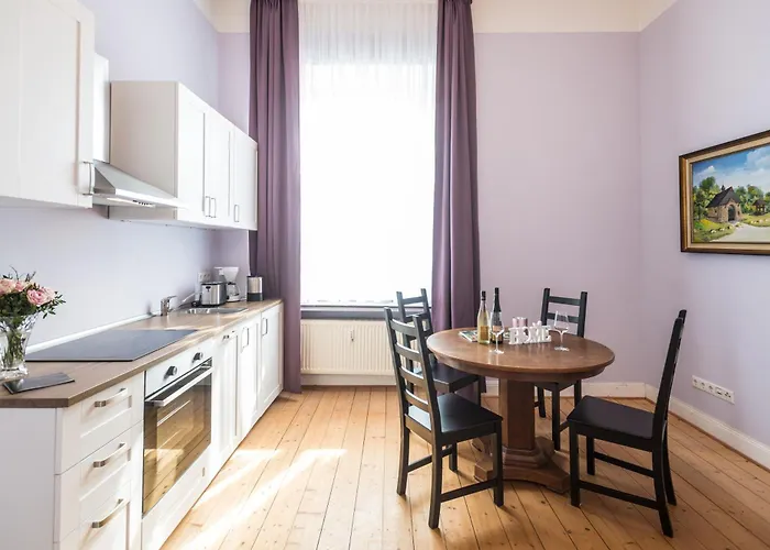 Weingut Sonnenberg * Bad Neuenahr-Ahrweiler